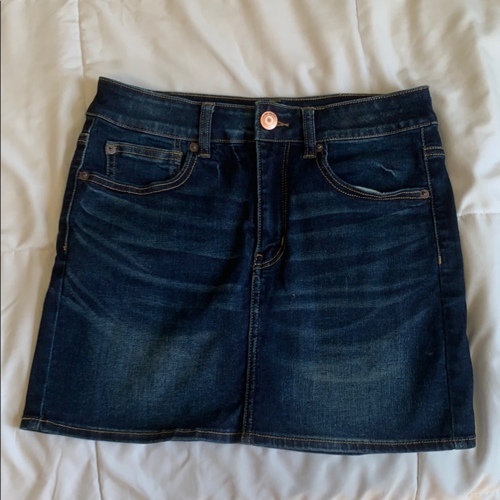 Dark wash mini skirt